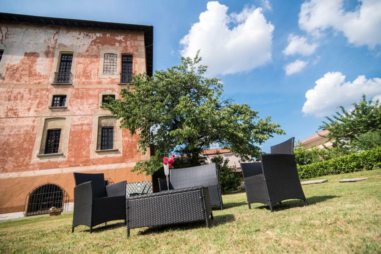 Ferienwohnung Il Castello Delle Meraviglie Fontaneto d'Agogna Exterior foto